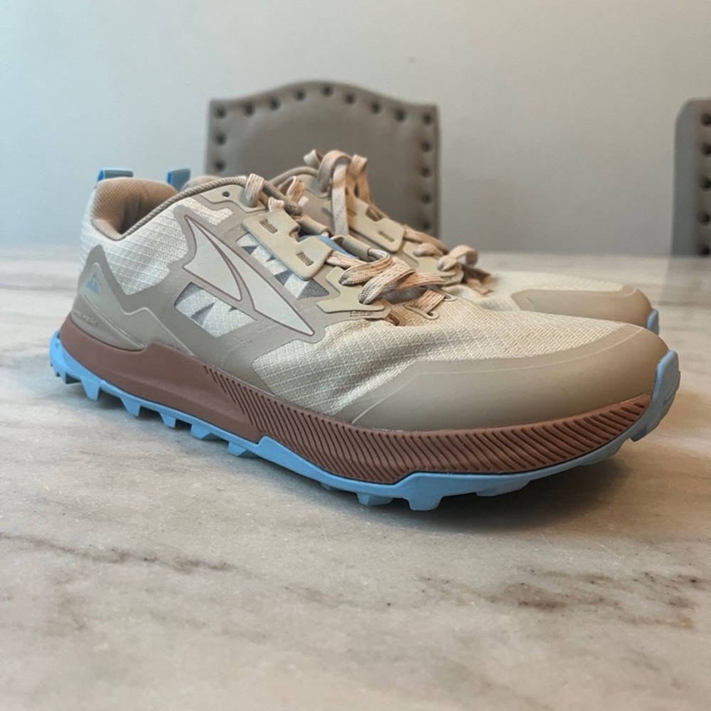 Altra Lone Peak 7’s in Women’s Size 8